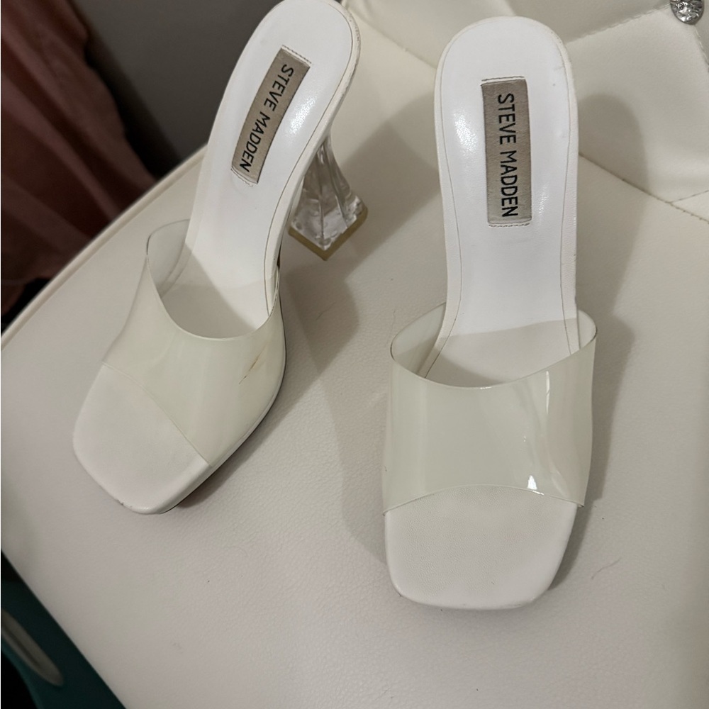 Steve Madden Women's White heels - Picture 5 of 6
